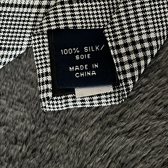 EUC Men’s J Crew Silk Glen Plaid Tie - Picture 4 of 5